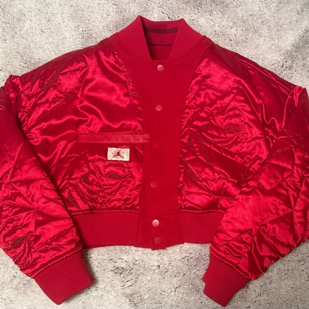 Jordan x Teyana Taylor Women's Varsity
Jacket - Picture 3 of 9